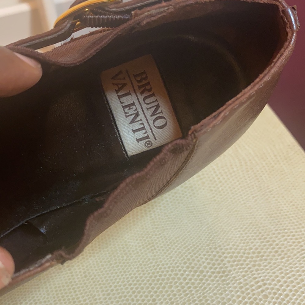 Bruno Valenti Brown Leather Booties - Picture 6 of 9